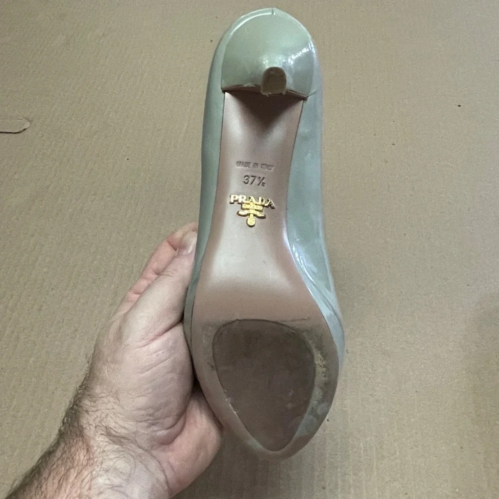 Vintage Prada 2000s Gray Patent Leather Peep Toe Platform Pumps Sz 37.5 As Is